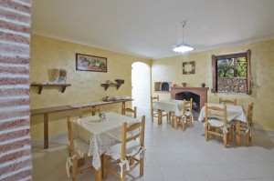 sala colazione haidi house agerola (1)        